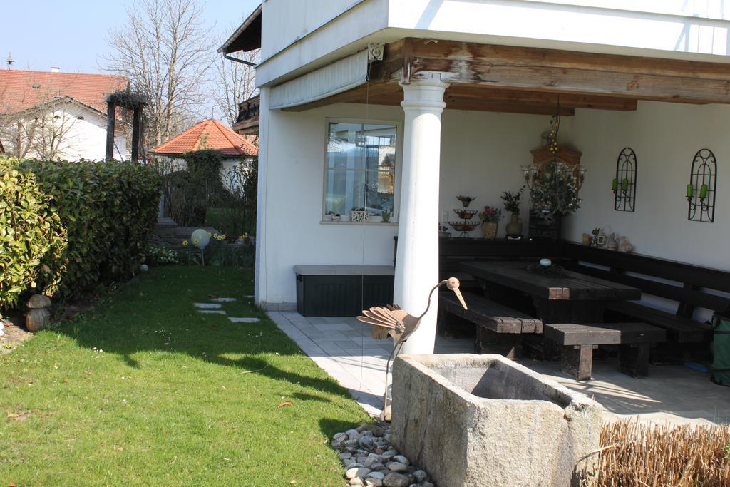 Hotel/Pension Rosengarten Franking Extérieur photo